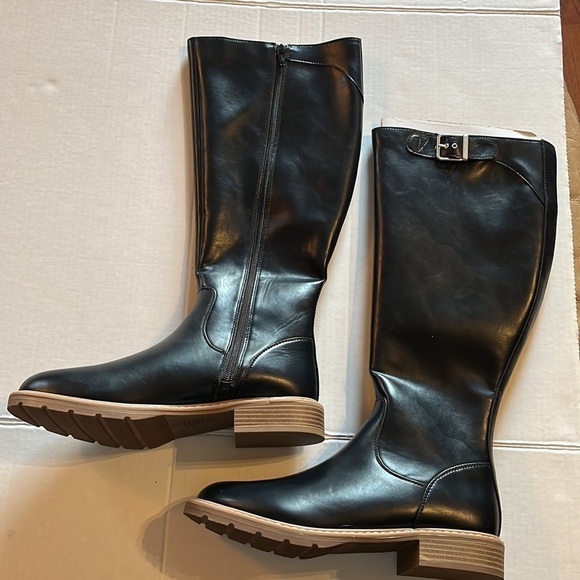 time and true-size 9 wide-tall riding boots with buckle detail and zipper. - Picture 4 of 10